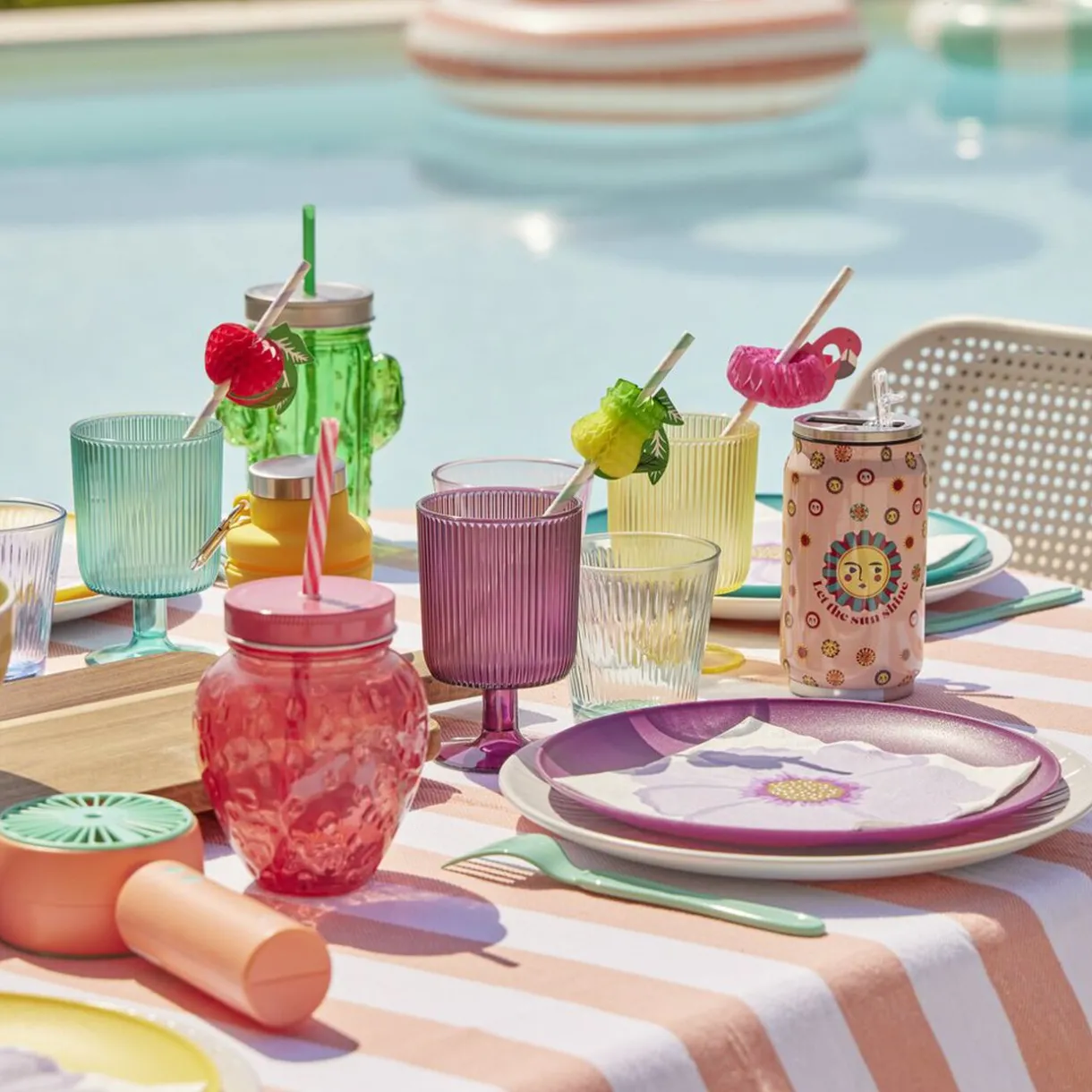 Gifi Assiette plate en plastique Ø23,5cm - 3 coloris Sale