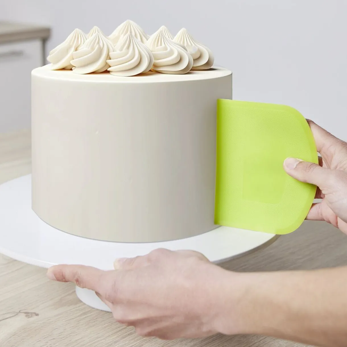 Gifi Maryse corne à pâtisserie souple 12x9cm Hot