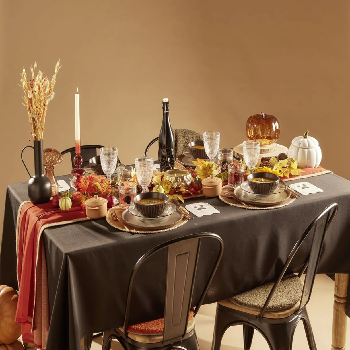 Gifi Verre à pied motif baroque 310ml H17cm Hot